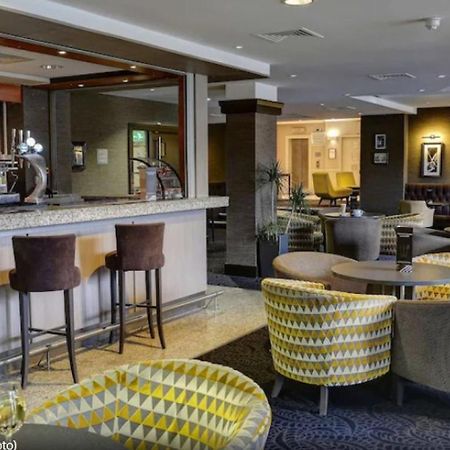 Cresta Court Hotel Altrincham Zewnętrze zdjęcie