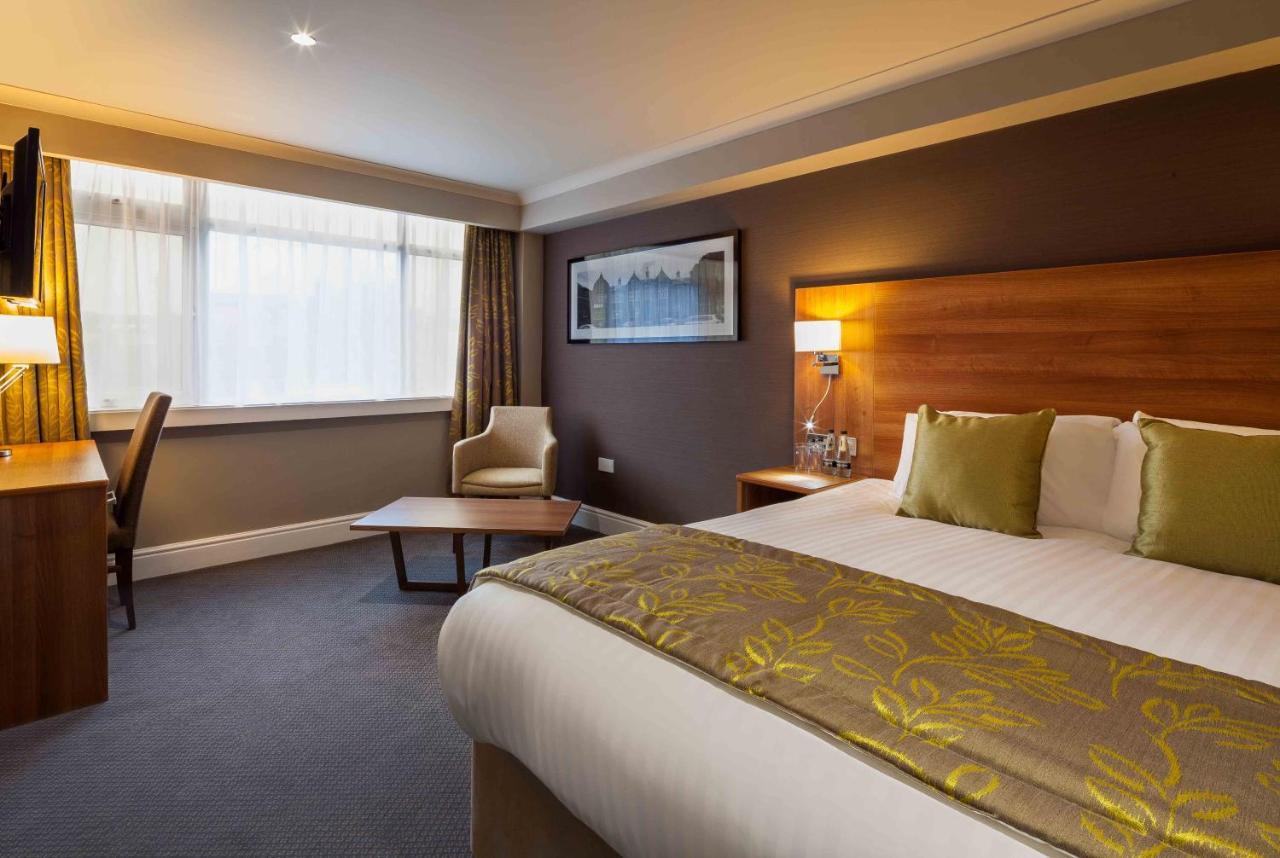 Cresta Court Hotel Altrincham Zewnętrze zdjęcie