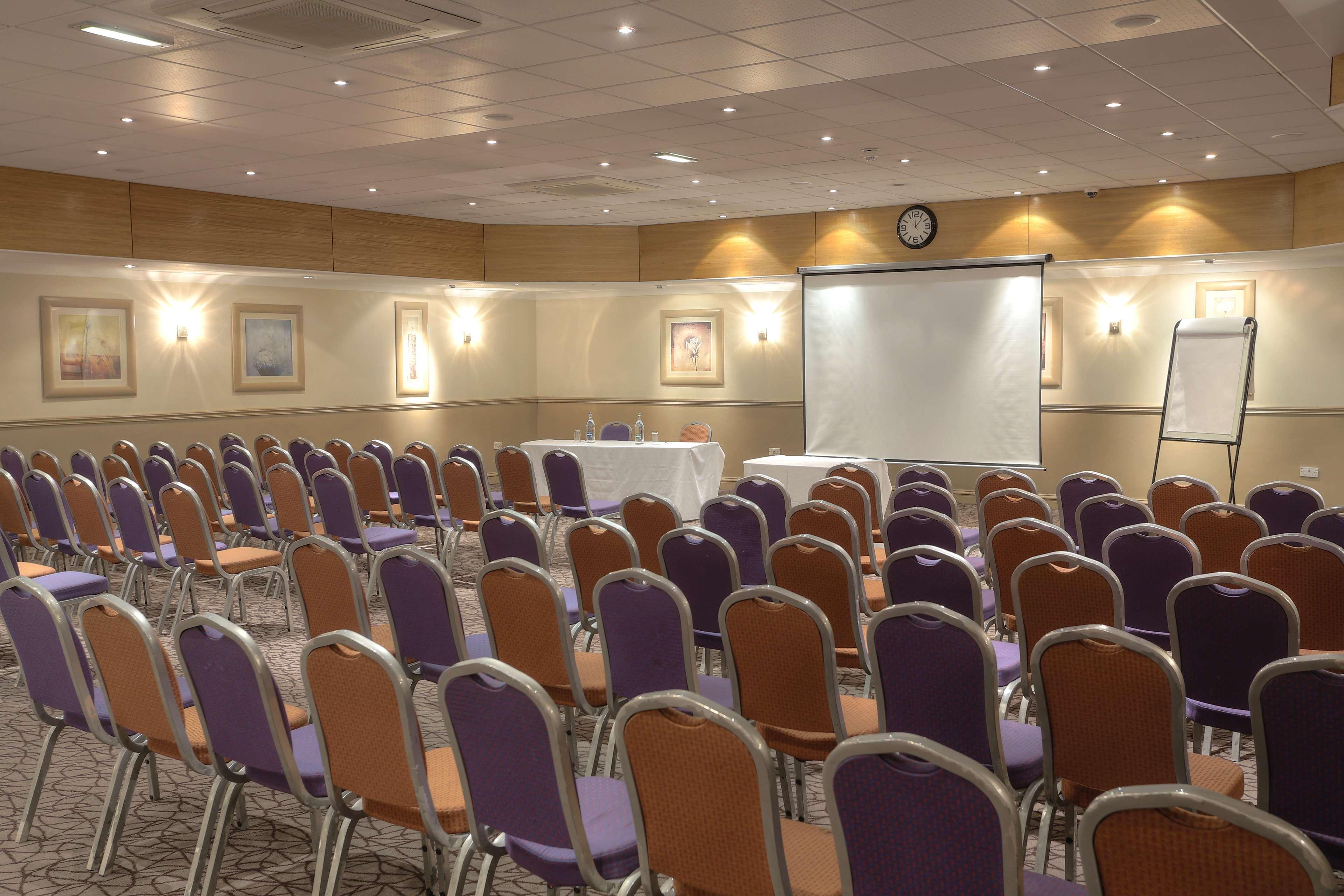 Cresta Court Hotel Altrincham Zewnętrze zdjęcie